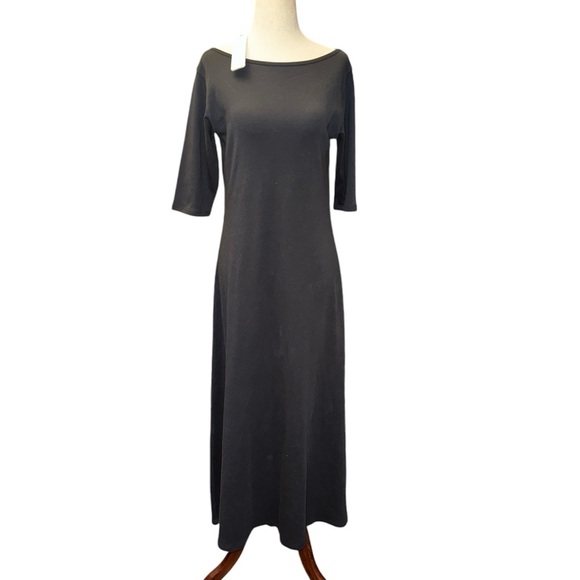 Indigenous Black Organic Essential Elbow Sleeve Boatneck Dress - Picture 3 of 5